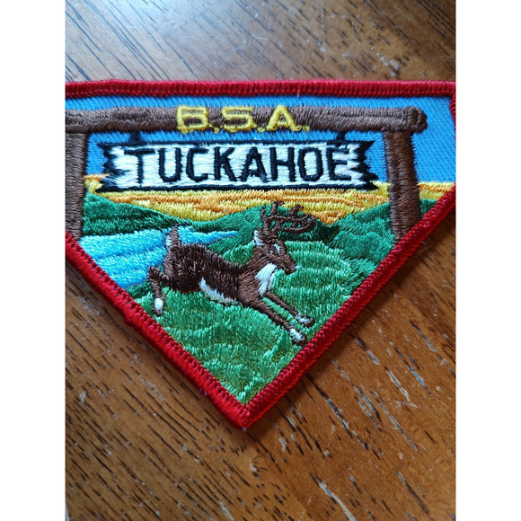 Camp Tuckahoe 1960-70s Red Border Triangle Pocket Patch - Picture 2 of 4